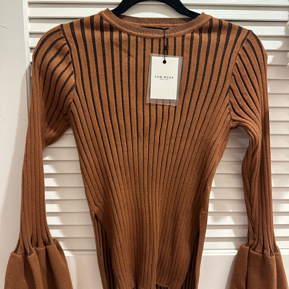 Few Moda Retro Special Bell Cuff Sweater Deep Orange Brown/Striped Sz M NWT